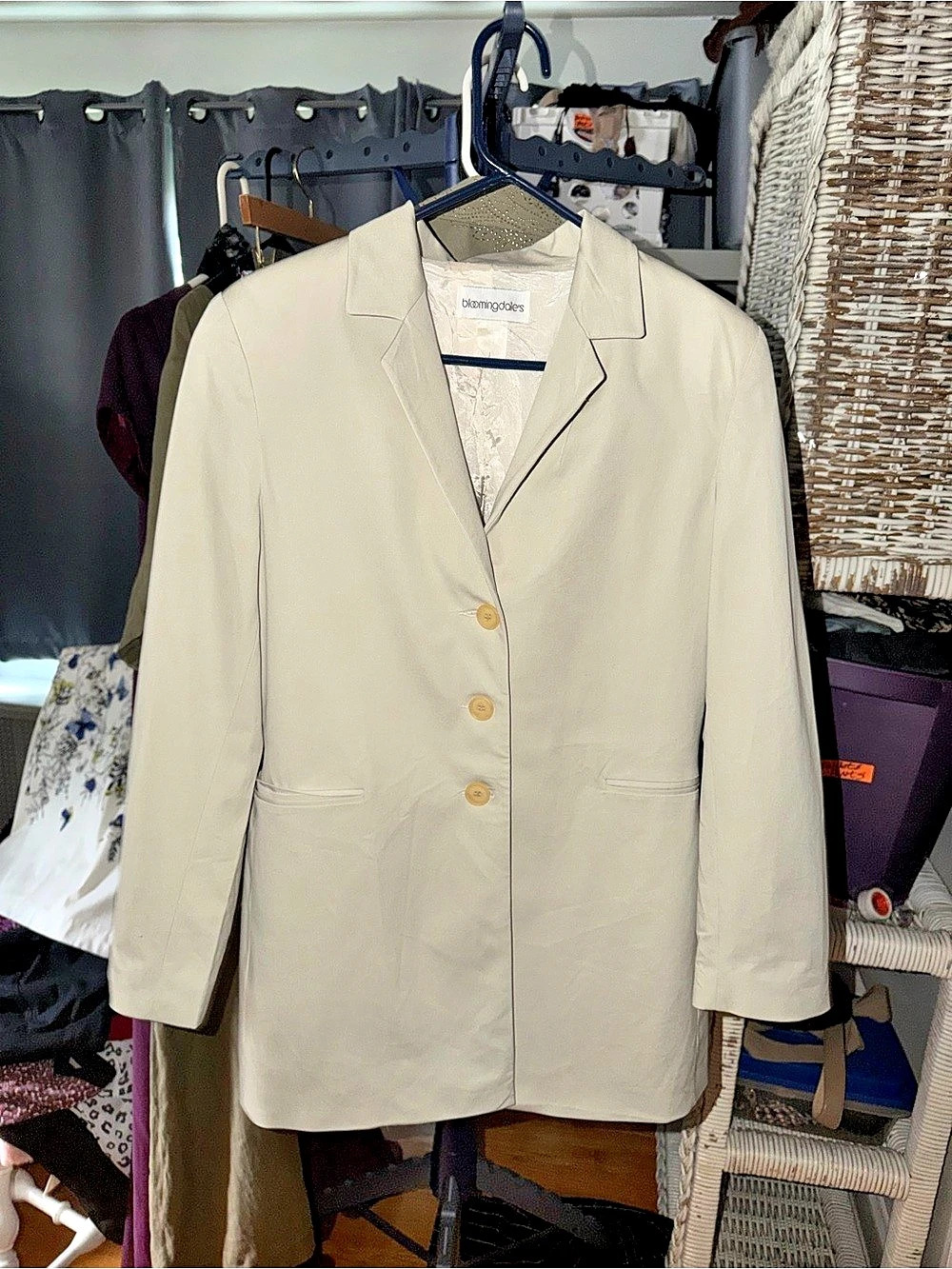 Bloomingdale's Cream Blazer Like New 12